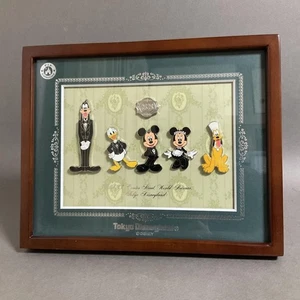 Tokyo Disneyland Resort Club 33 gerahmte Pin Anstecker (6 Pins) mit OVP [NEU] - Bild 1 von 24