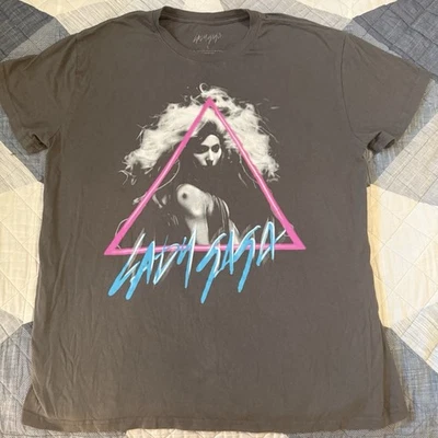 Lady Gaga Triangle Retro Graphic T-Shirt Women’s Large 100% Cotton - Image 1 of 4