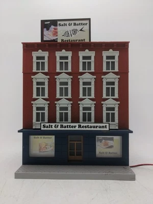 MTH 30-90348 Salt & Batter Restaurant 4-Story Building EX - Image 1 of 4