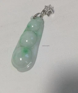 Genuine Silver grade A green Myanmar jadeite Jade hand carved Bean Pendant  - Bild 1 von 3