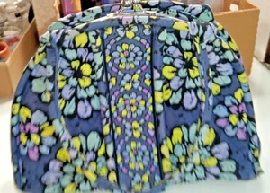 Vera Bradley Blue Floral Handbag Satchel, Clamshell closer.  Preowned - Picture 1 of 7