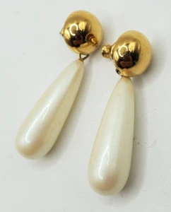 Monet Faux Drop Pearl Gold Tone Pierced Earrings - Picture 1 of 4