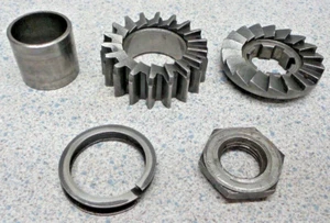 1971 VINTAGE TRIUMPH 650 BONNEVILLE T120R TRANSMISSION KICKSTART GEAR - Foto 1 di 10