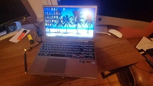 Samsung NP700Z5C, Intel i7 8GB Memory Laptop 1TB SAMSUNG 870 QVO SSD UPGRADE - Picture 1 of 12
