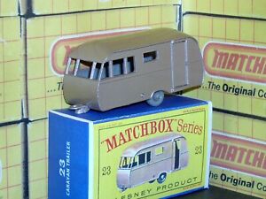 Lesney Matchbox 23 c2 Bluebird Dauphine Caravan met tan GPW SC16 hitch OK NM
