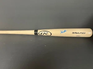 Kevin Alcantara Cubs Auto Signed Blonde Bat Beckett Hologram - Picture 1 of 3