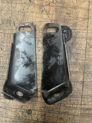 Conjunto de suporte para tanque de gasolina Polaris OEM Sportsman 500 2001 - Imagem 1 de 3