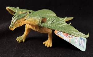 Zoo Troop - Dragons - Green Dragon - Wildly Inspired - Ages 3+ - BOLE - Picture 1 of 5