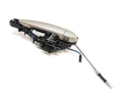 2012-2019 BMW 328i 330i 335i M3 (F30 F31) MAÇANETA DA PORTA TRASEIRA LATERAL ESQUERDA (Prata) - Imagem 1 de 4