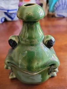 Vintage Ceramic Green Frog Thumbhole Plant Watering Can Pot Sprinkler - Picture 1 of 8