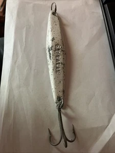 Vintage SALAS 6X Fishing Lure Jig  White WITH TREBLE Hook.  7.oz Main 6” - Picture 1 of 8