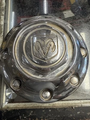 DODGE RAM 2500 3500 OEM WHEEL CENTER CAP CHROME 2000 2001 2002 52039098 80207 - Image 1 of 4