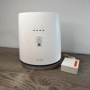 Netgear Orbi CBR750 WiFi 6 Docsis 3.1 Malla WiFi Cable Módem Router AX4200 - Imagen 1 de 7