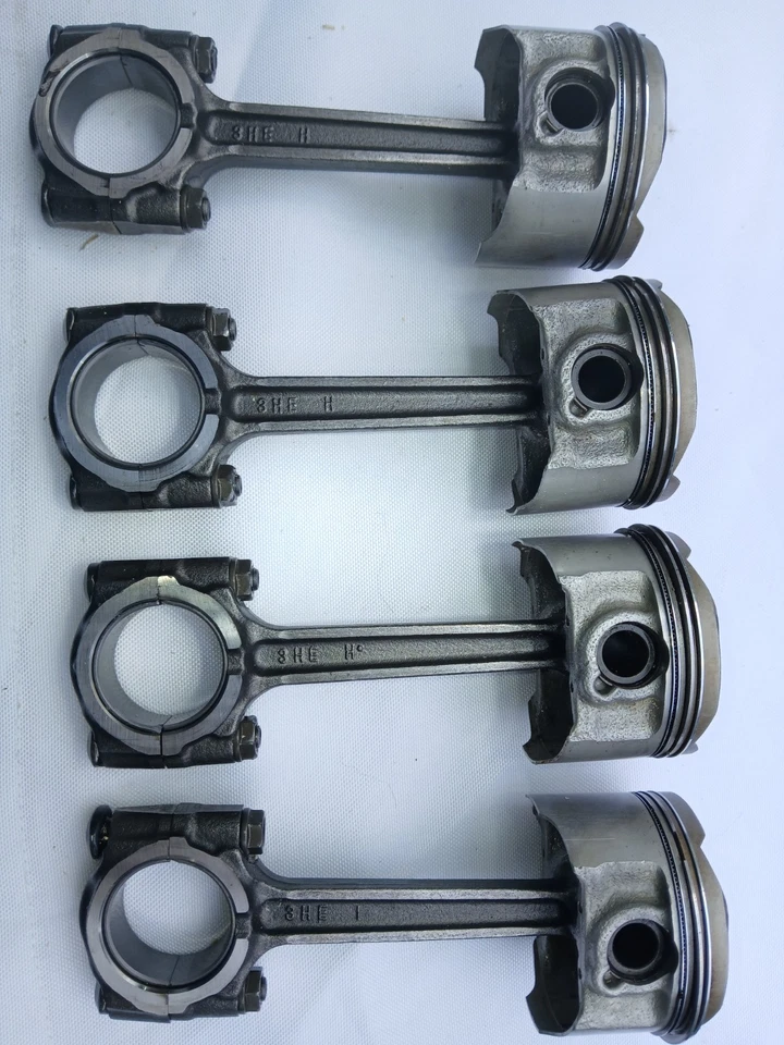 1989-1993 YAMAHA FZR 600 Engine Motor Pistons 58mm and Connecting Rods - Image 1 of 4