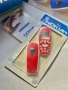 NOKIA 3510 3510i Coque Gaming Originale Boîtier Rouge Jeu avec Clavier SKR-200 - Photo 1 sur 4