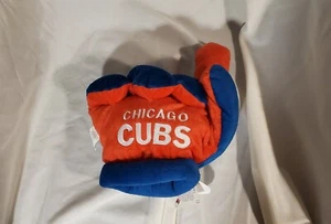 CHICAGO CUBS FAN HAND MADE BY FOREVER COLLECTABLES (NEW) - Picture 1 of 5