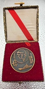 Vintage 60th Anniversary Medal Of The Liberation From China w/ Original Case - Bild 1 von 6