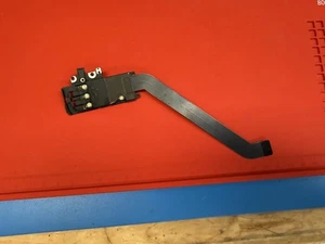 Lautsprecher & Wireless Card Connector Modul vom MacBook Pro A1278 - Bild 1 von 1