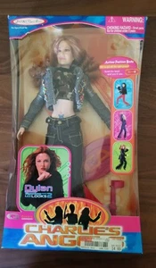Charlie's Angels Dylan Signature Looks 2 Doll 2000 Jakks Pacific D23221 - Picture 1 of 4