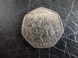 Moneda circulada 50p Victoria Cross Award 2006 - Imagen 1 de 2