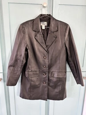 Chaqueta de cuero negra Newport News Best Of Europe talla M Foto 1 de 4