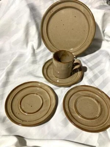DANSK Vintage NIELSTONE SPICE 5 Pc DINNER PLATE, SAUCERS & MUG Excellent JAPAN - Picture 1 of 6