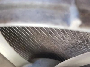 1640047080 radiador de agua para TOYOTA URBAN CRUISER ( P1 ) 1.33 2007 4923724 - Picture 1 of 3