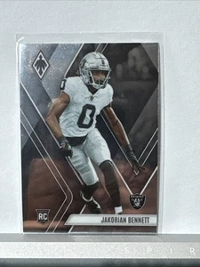 Jakorian Bennett 2023 Panini Phoenix fútbol # 194, Las Vegas Raiders radiocontrol - Imagen 1 de 10