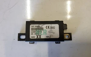 Land Rover Discovery 2 Td5 & V8 Central Locking Receiver YWY000080 - Picture 1 of 8