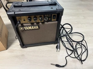 Amplificador de guitarra portátil Yamaha GA-10 10W 120V 60Hz - Imagen 1 de 2