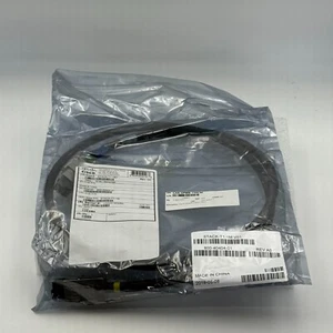 Cable apilable STACK-T1-1M Cisco Catalyst StackWise 1M 800-40404-01 - Imagen 1 de 2