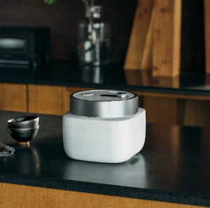 Balmuda K08A-WH The GOHAN White Electric Cooker AC100V Japan Domestic BRAND NEW - Picture 1 of 6