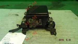 Camera/Projector Adaptive Cruise Behind Front Grille Emblem Fits 06 RL 968681 - Picture 1 of 12