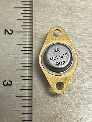 MC1461R Motorola POSITIVE-POWER-SUPPLY VOLTAGE REGULATOR INTEGRATED CIRCUIT - Image 1 of 3