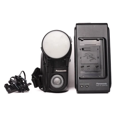 Panasonic NV-RX20EN VHS-C SLIM Palmcorder - Black - FULLY FUNCTIONAL - Image 1 of 4