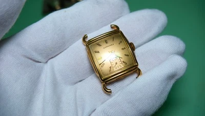 Reloj Longines vintage chapado en oro de 18 quilates para dama Foto 1 de 4