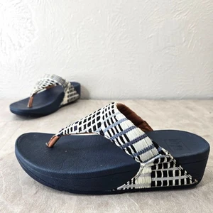 Fitflop Lulu Thong Sandals Sz 6 Blue White Plaid Beach Open Toe Wedge Flip Flops - Picture 1 of 11