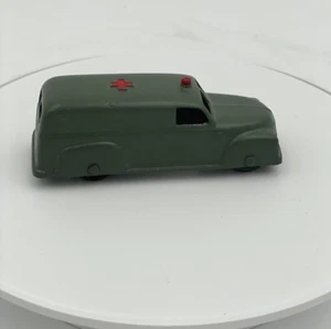 Tootsietoy 1950 Chevy Army Ambulance High Grade - Picture 1 of 5