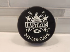 Vintage Official NHL Washington Capitals Promotional Hockey Puck Canada Lindsay - Picture 1 of 8