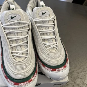 Nike Air Max 97 UK9 EU43 Blanco Para hombres Invicto Gucci Colorway 2018 884421-100 - Imagen 1 de 24