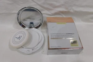 NIB - Confidence In A Compact Solid Serum Foundation from IT Cosmetics - Medium - Picture 1 of 4