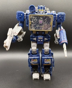 Transformers Siege Soundwave komplett Hasbro WFC Generations Voyager Class - Bild 1 von 4