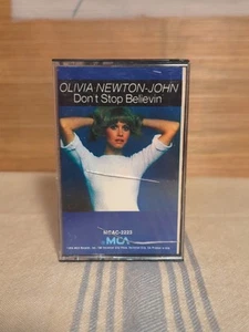 Vintage OLIVIA NEWTON-JOHN ~ DON'T STOP BELIEVIN' ~ Good Condition - Foto 1 di 7