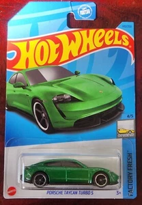 Hot Wheels Porsche Taycan Turbo S Green 149/250 2023 Factory Fresh 4/5 - Picture 1 of 2