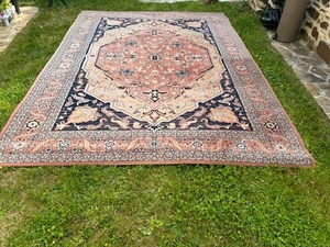 LARGE STYLE DECORATIVE VINTAGE FLOOR RUG IN GREAT CONDITION - Picture 1 of 10