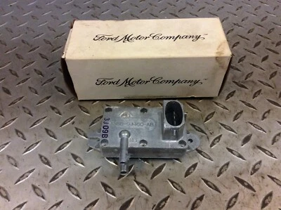 Sensor de retroalimentación de presión EGR 91-97 Ford Explorer Taurus Sable Contour F5RZ9J460A Foto 1 de 4
