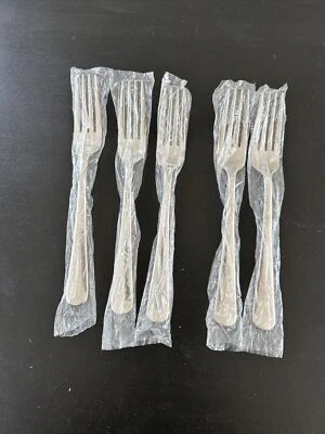 Обеденные вилки Cuisinart 18/10 из нержавеющей стали S/5 - Изображение 1 из 3