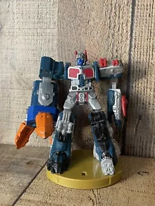 Transformers Attacktix 70 Omega Sentinel 2006 Hasbro 5" Action Figure w/1 Missle - Picture 1 of 5