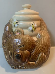 Vintage McCoy Honigbär Keksdose Sleeping Bear Honigtopf Bienen # 143 USA Lesen! - Bild 1 von 7