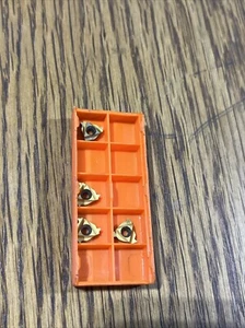 Vargus MiniPro 028-42090 6.0IR 18NPT VHX Hartmetall Wendeplatten (4 Stück) - Bild 1 von 2